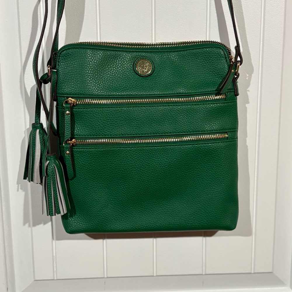ANNE KLEIN Pebbled Triple Zipper Crossbody Purse